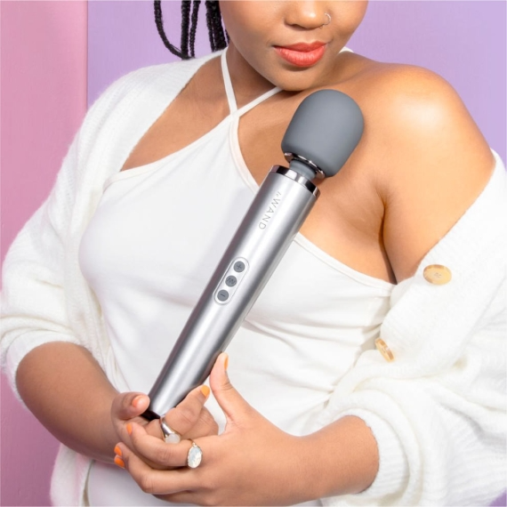 Le Wand Rechargeable Vibrating Massager | Gray